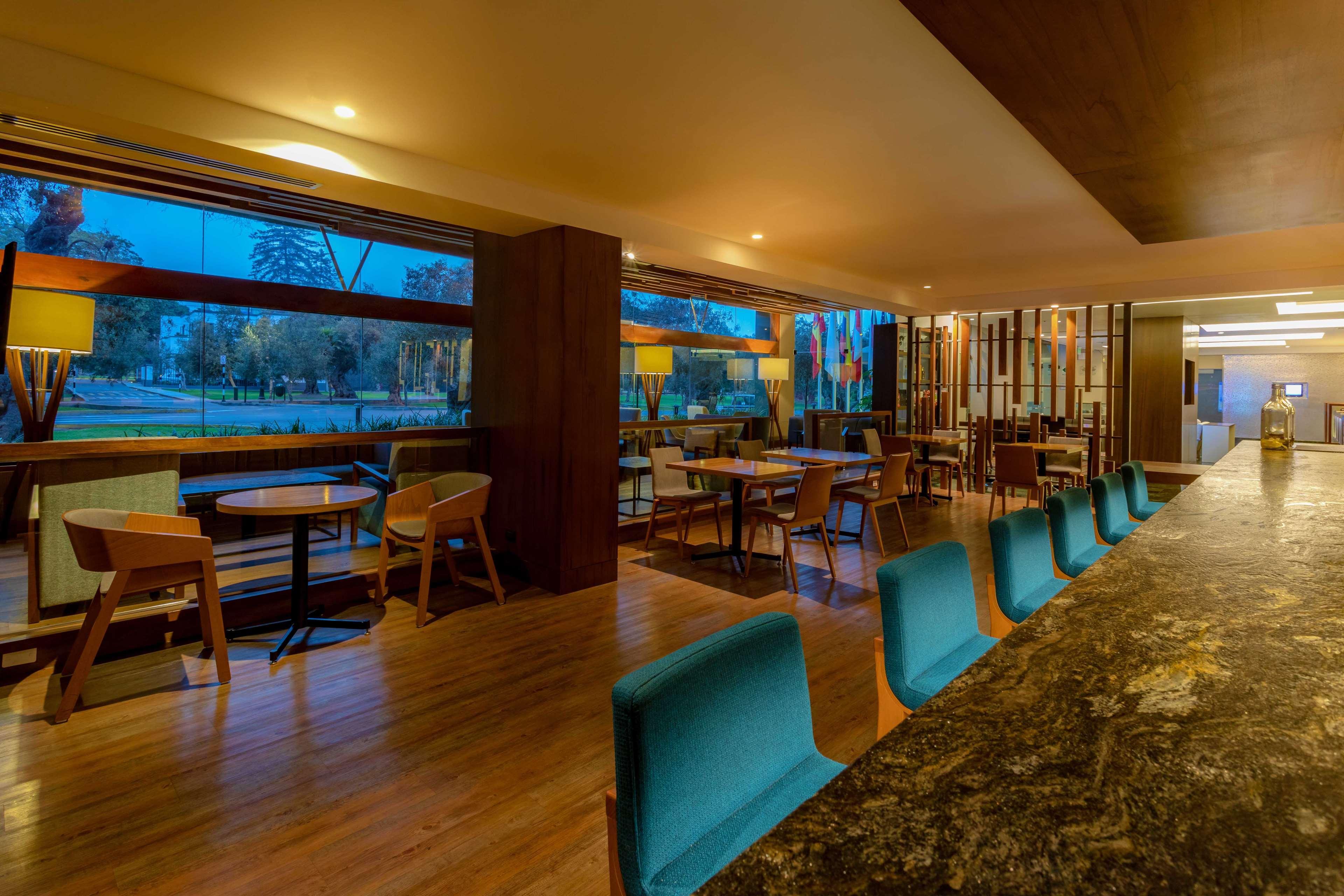 Sonesta Hotel El Olivar ลิมา ภายนอก รูปภาพ The Bar